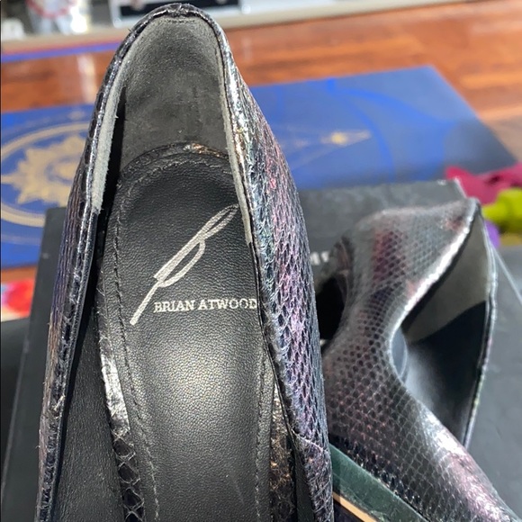 B Brian Atwood Ferguson Iridescent Snakeskin Pump - Picture 4 of 5